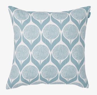 Kuddfodral Blomma Ljusblå från Spira med blommönster