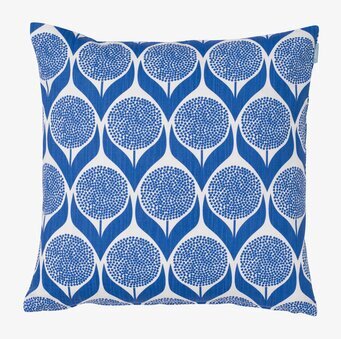 Kuddfodral Blomma Kobolt från Spira med blått blommönster