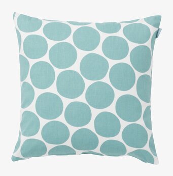 Kuddfodral Pompom Ljusblå från Spira med ljusblå cirklar