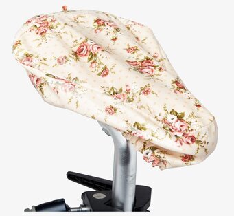Sadelskydd Antoinette från Sass & Belle med blommönster