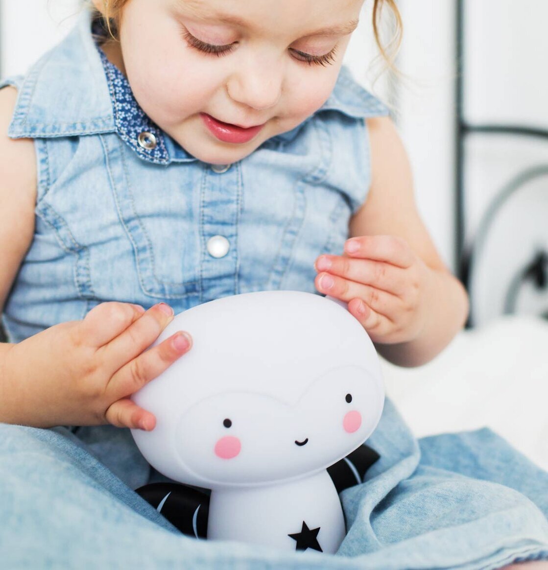 Nattlampa Fladdermus Uppladdningsbar från A Little Lovely Company