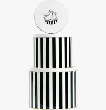 Plåtburk Cake från Miss Etoile med svartvita ränder