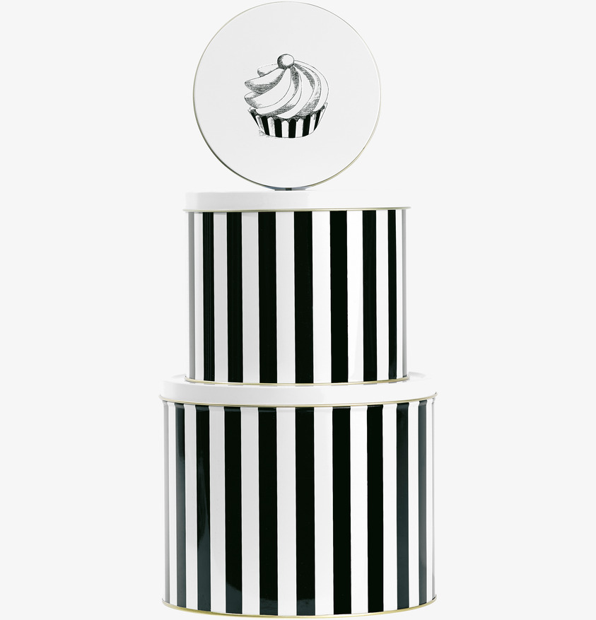 Plåtburk Cake från Miss Etoile med svartvita ränder