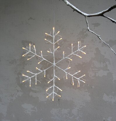 Hängande Snöflinga Vit från Star Trading på en betongvägg