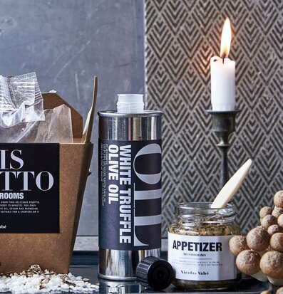 Olivolja Med Tryffel från Nicolas Vahé i elegant flaska