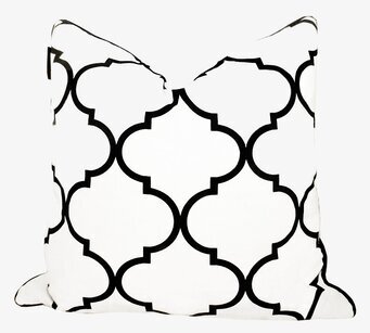 Kuddfodral Moscow White från ELCE Stockholm med geometriskt mönster