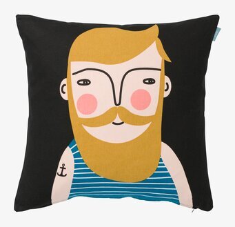 Kuddfodral Frank från Spira med lekfull illustration