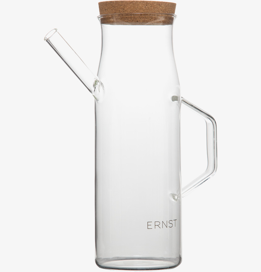 Kanna Med Pip från Ernst, stilren och funktionell köksartikel