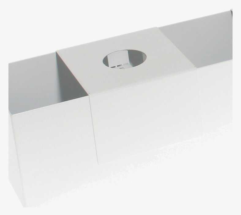 Forserum Ljushållare från Storefactory i vitmålad metall