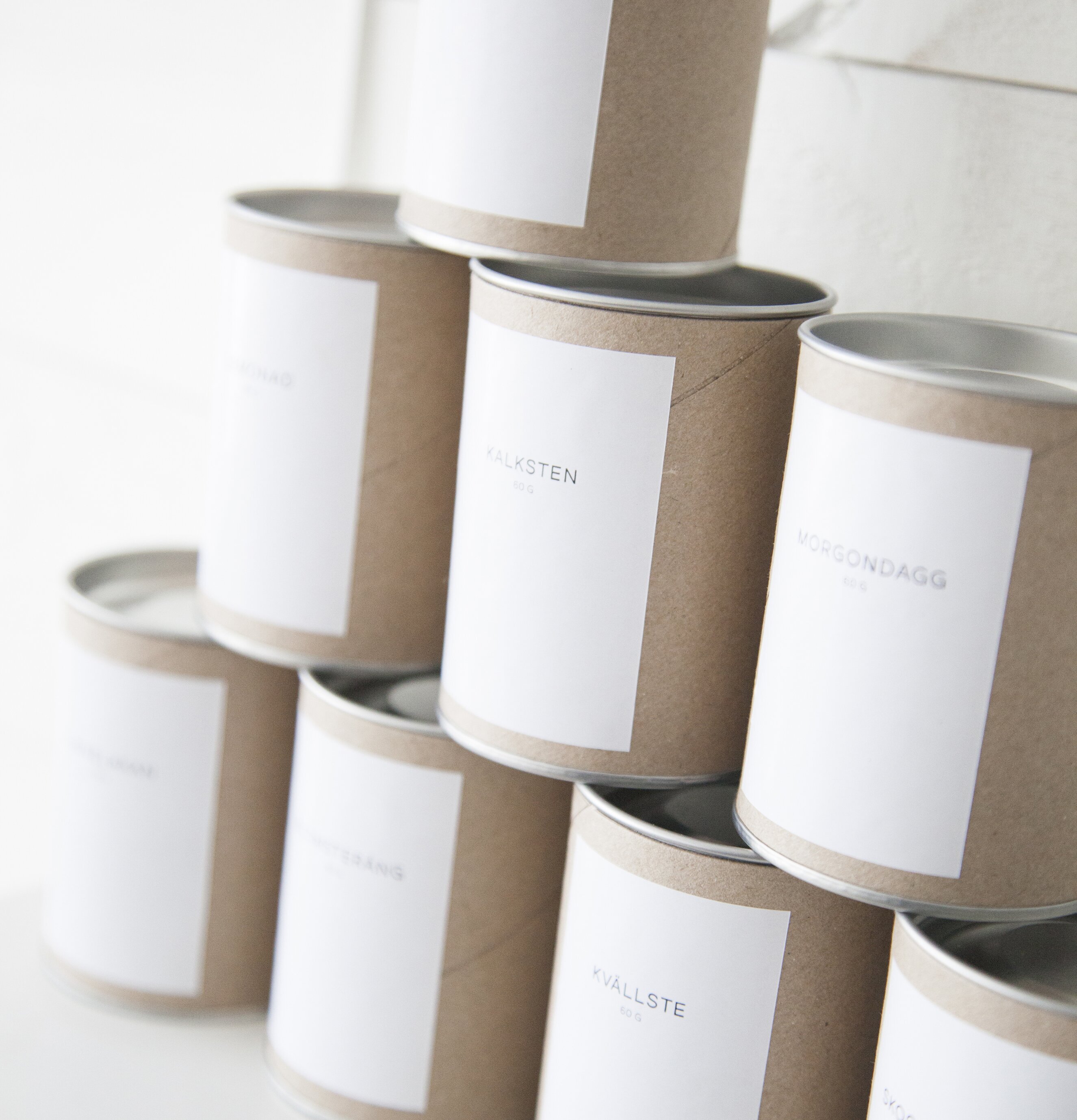 Doftljus Smultronställe från Storefactory i elegant förpackning