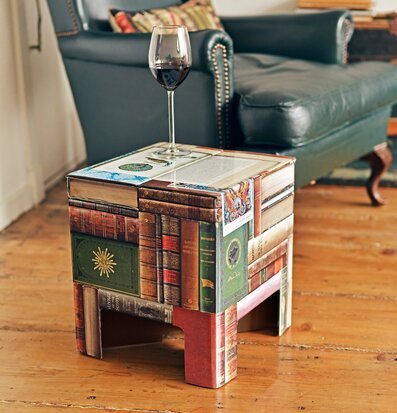 Pall - Books från Americana Classic Vintage i klassisk miljö