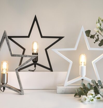 Trästjärna Svart från Havsö, stilren lampa i trä, svart