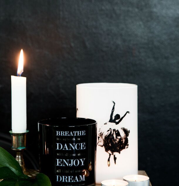 Dance - Majas Cottage från Majas Cottage i elegant design