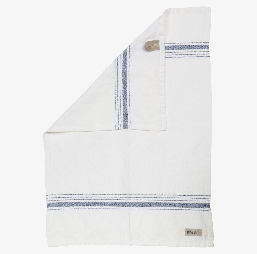 Kökshandduk Vit Med Blå Rand från Ernst i minimalistisk miljö