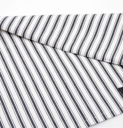 Kökshandduk New Old Home från Interstil på vit yta