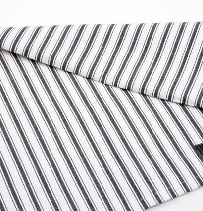 Kökshandduk New Old Home från Interstil på vit yta