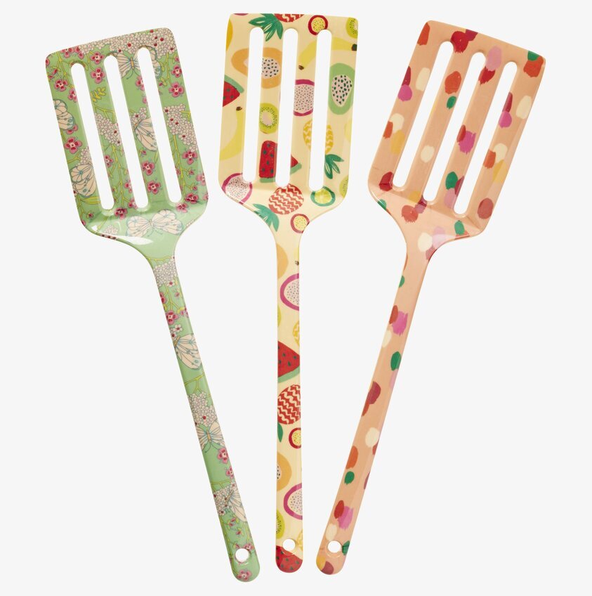 Stekspade - Today Is Fun från Rice i tre färgglada mönster