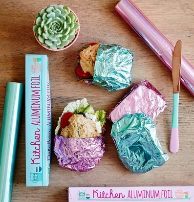 Aluminiumfolie Blå från Rice i färgglad förpackning