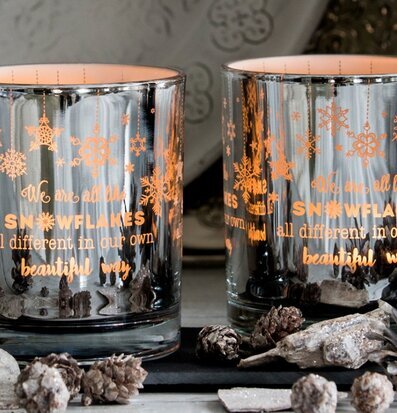 Snowflakes - Majas Cottage ljuslyktor med snöflingemotiv