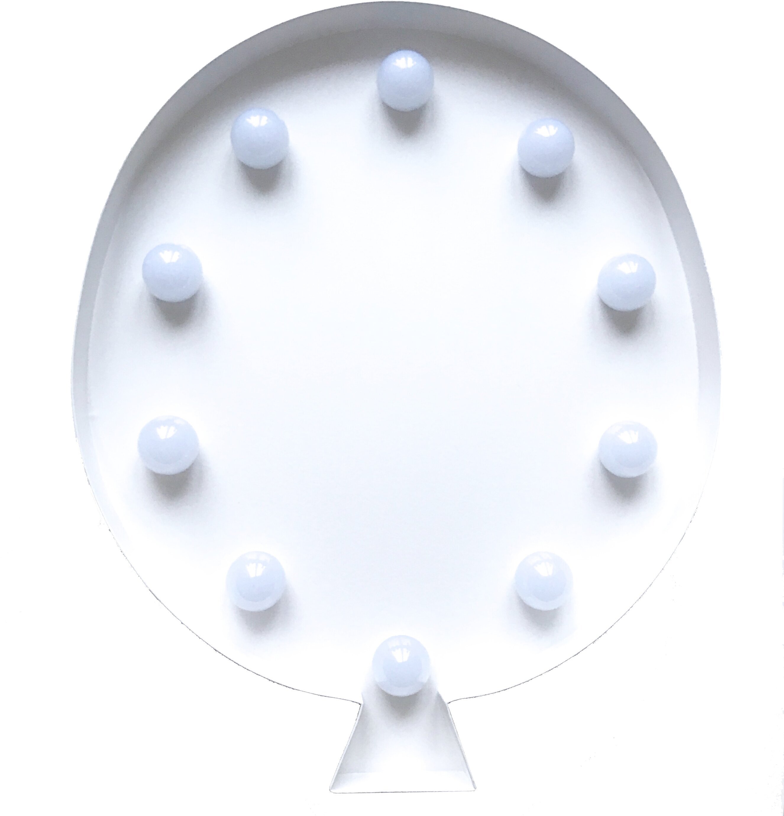 Ballong LED-Lampa Vit från Familyroom i minimalistisk miljö