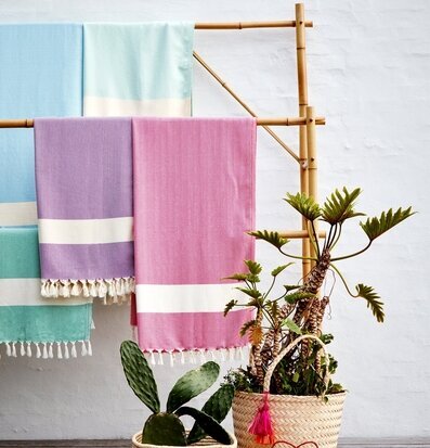 Hamam Handduk Grön från varumärket Rice på bambuställning