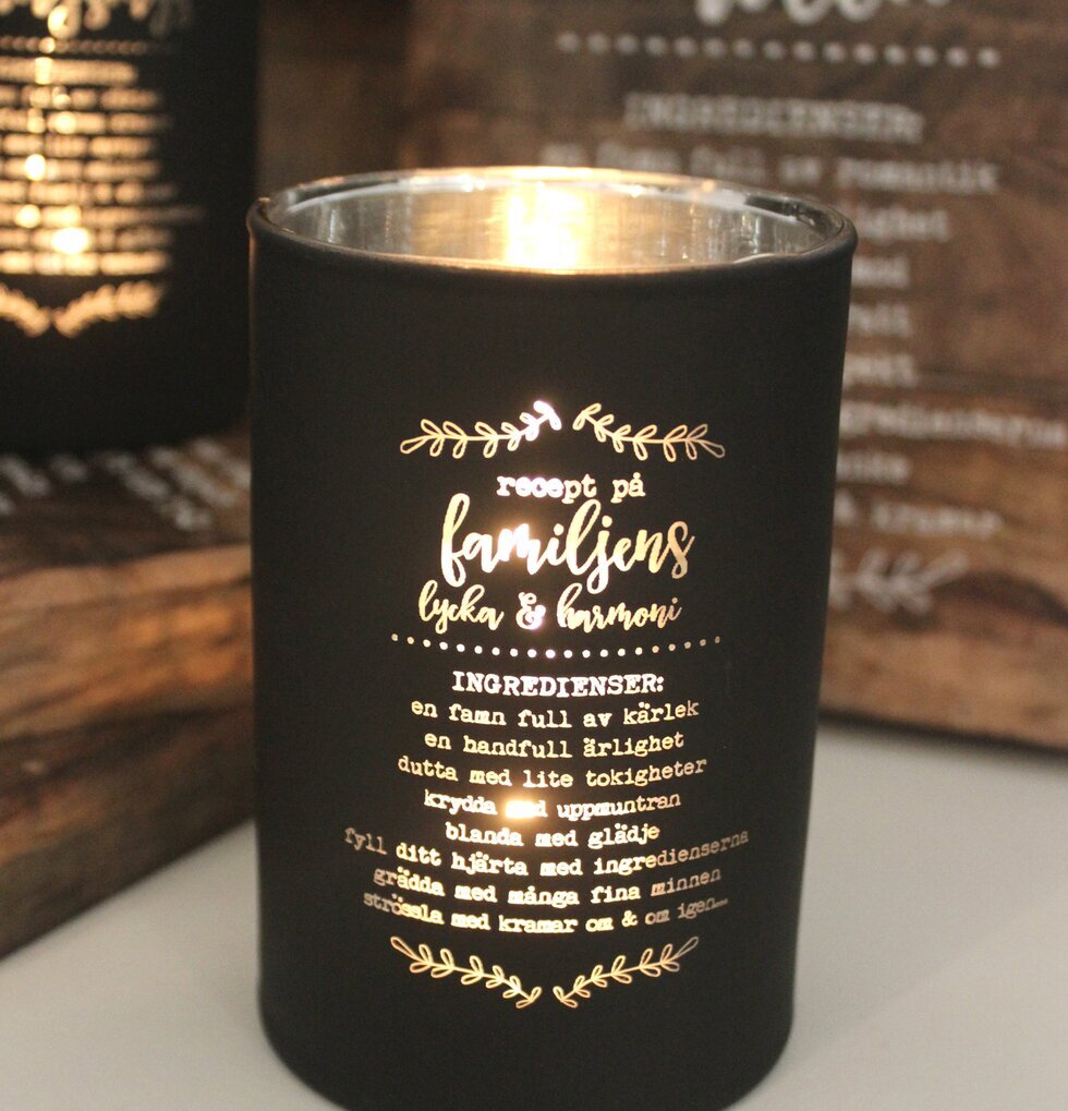 Ljuslyktan Familjen - Majas Cottage från Majas Cottage