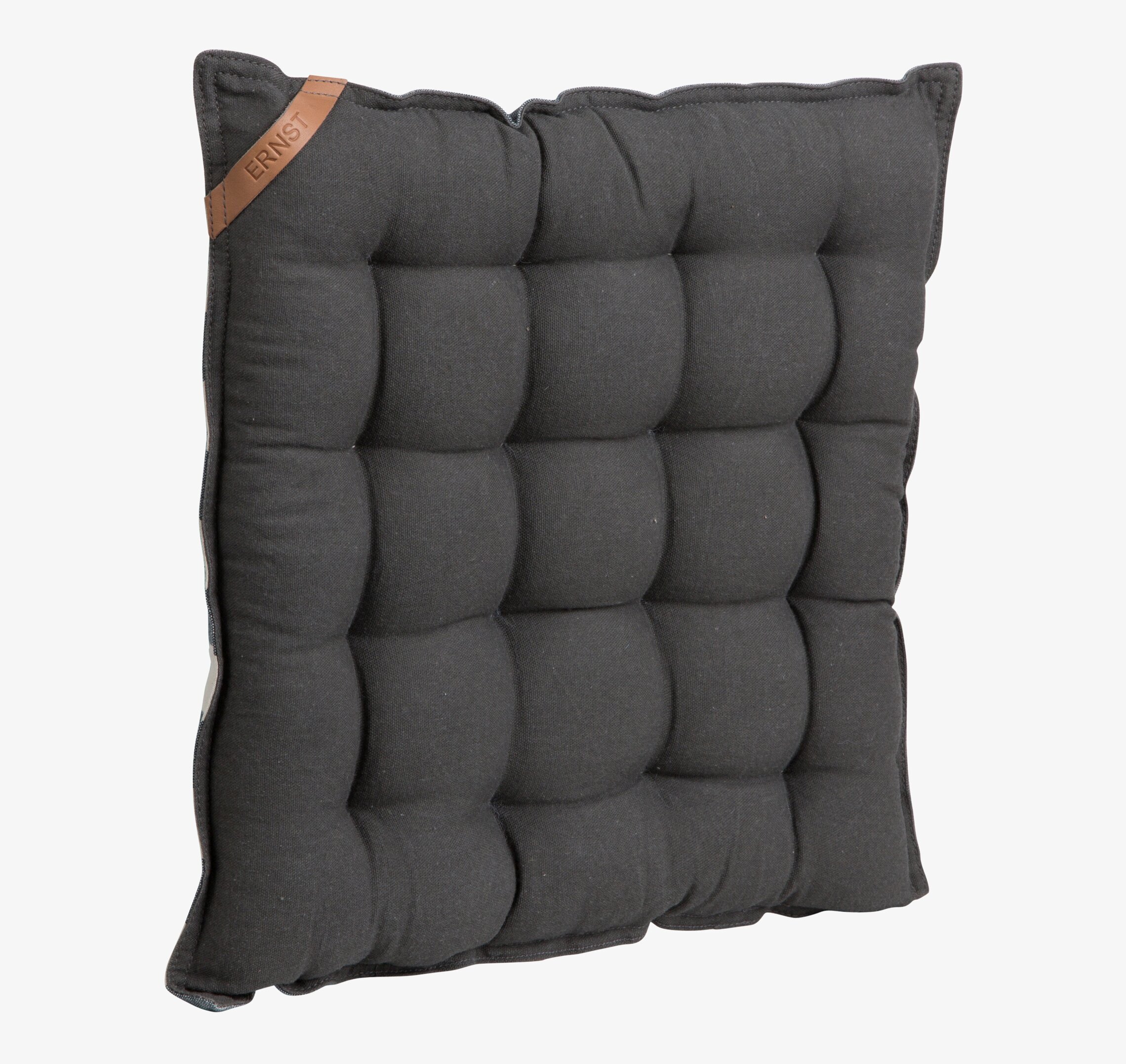 Sittdyna Grå Ernst från Ernst med rutmönster och läderflik
