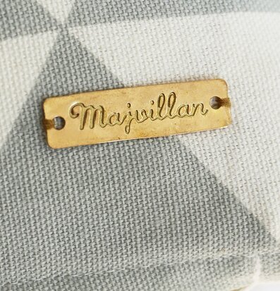 Kuddfodral Vincent Orange från Majvillan med geometriskt mönster