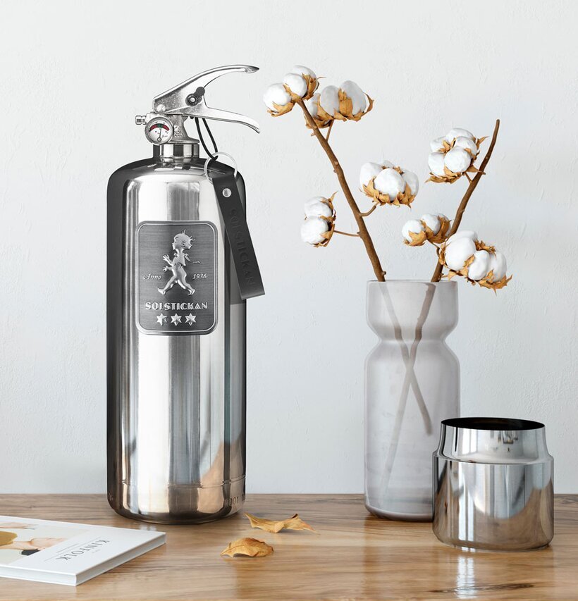 Brandsläckare Design Edition Steel från Solstickan med vas