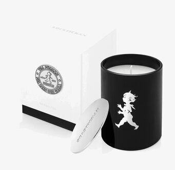 Doftljus Svart/Sandelträ från Solstickan i elegant design