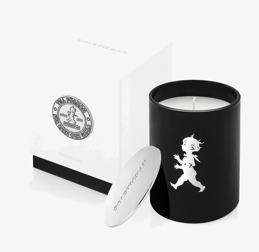 Doftljus Svart/Sandelträ från Solstickan i elegant design