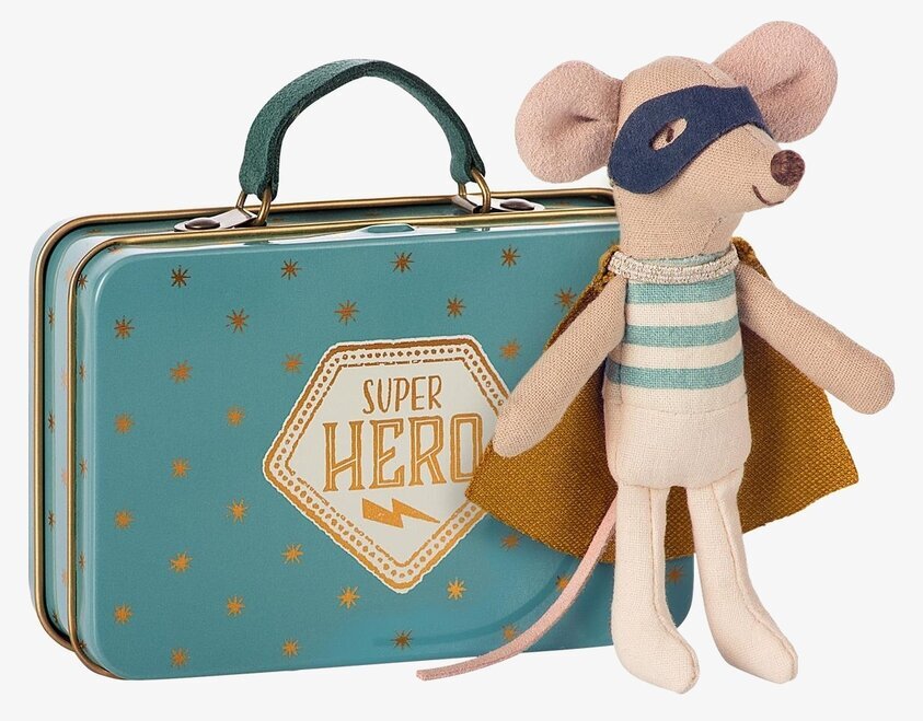 Superhero Mouse från Maileg i turkos dräkt med blå mask