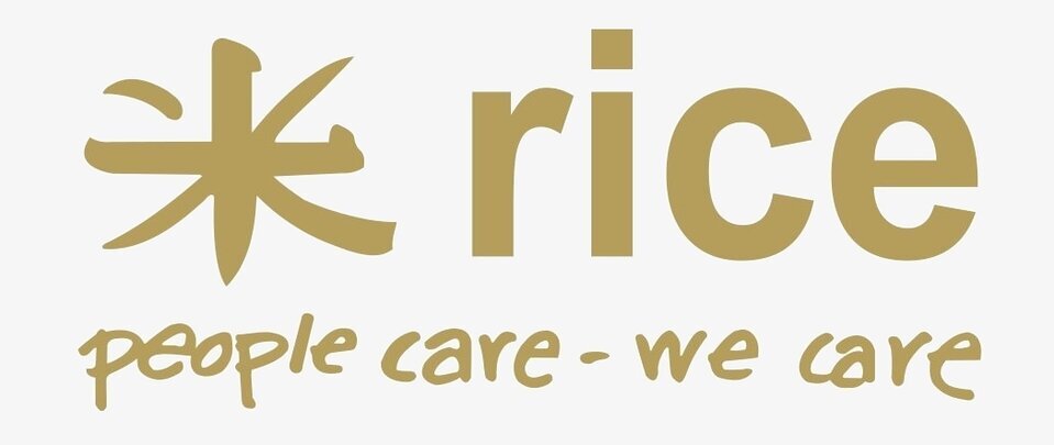 Bild av stilren logotyp med omsorgsfullt budskap