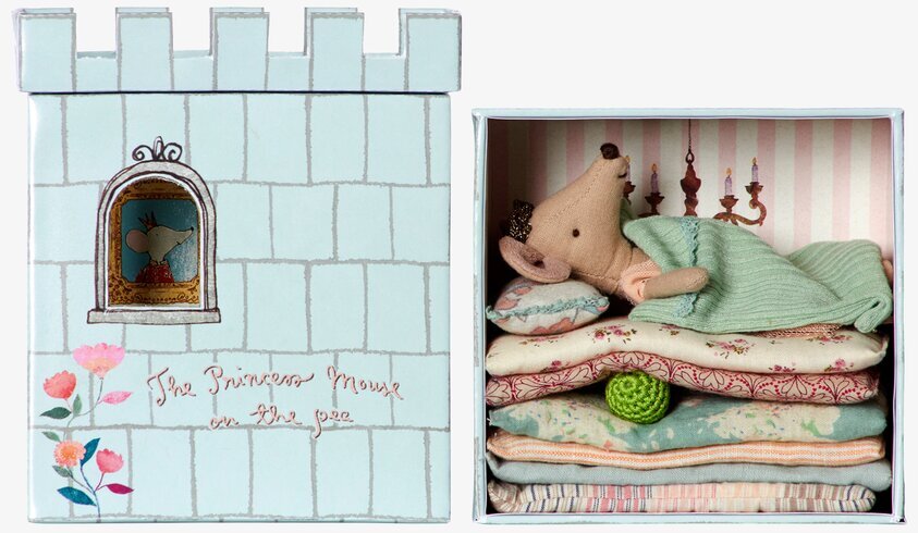 Princess On The Pea från Maileg, mus på madrasser i slott