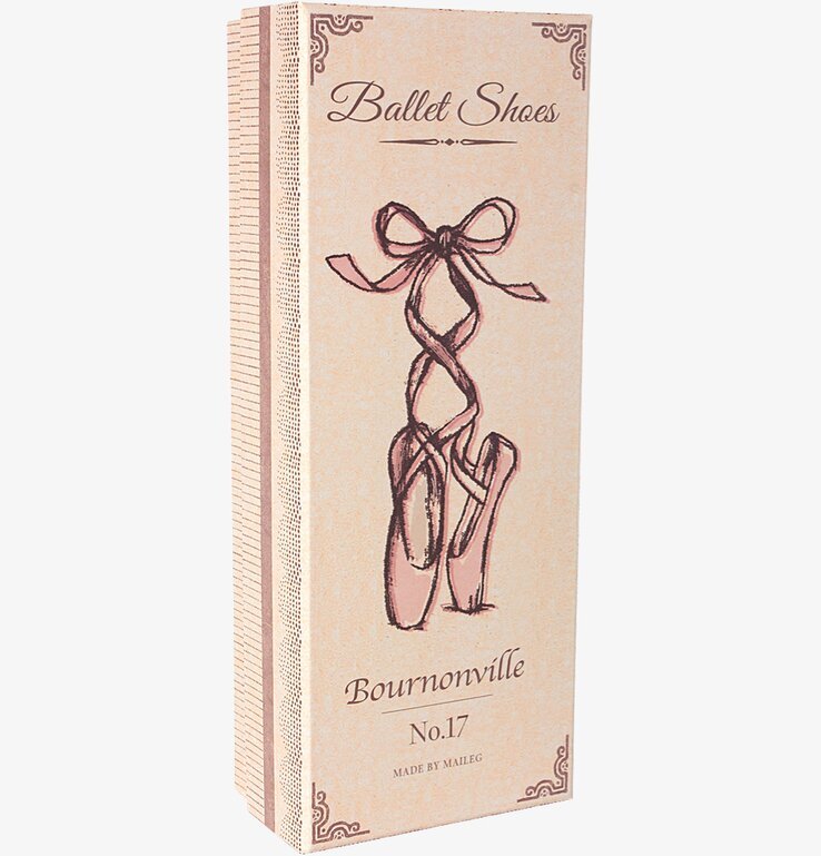 Dancing Cat & Mouse In Shoebox från Maileg i vintage-stil