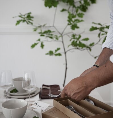 Bestick 16 Delar från Ernst i elegant kartongförpackning