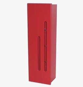 Foto av minimalistiskt och funktionellt nyckelskåp