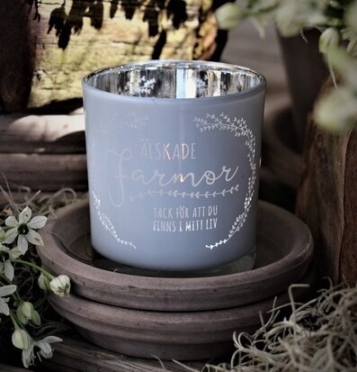 Ljuslykta Älskade Farmor från Majas Cottage i grått glas