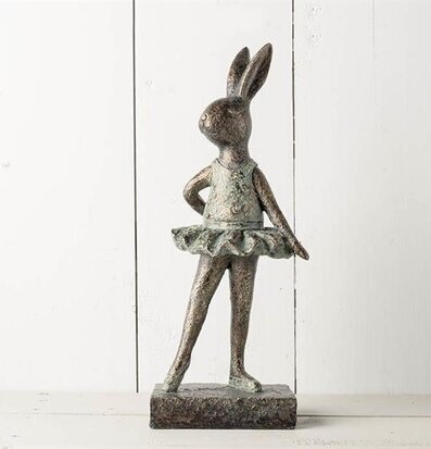 Dansande Kanin Balett från Multi Agentur i balettposition