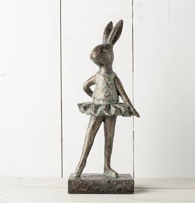 Dansande Kanin Balett från Multi Agentur i balettposition