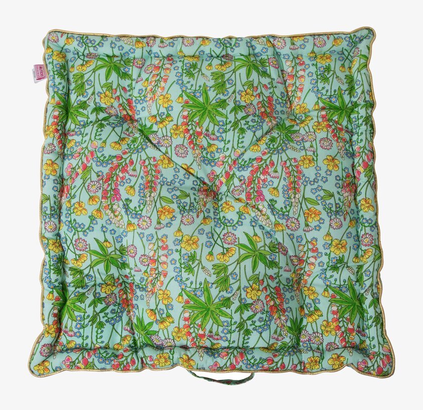 Golvkudde Lupin Print från Rice med färgstarkt blommönster