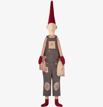 Julkalender Pixy Boy från Maileg, 80 cm hög med 24 fickor