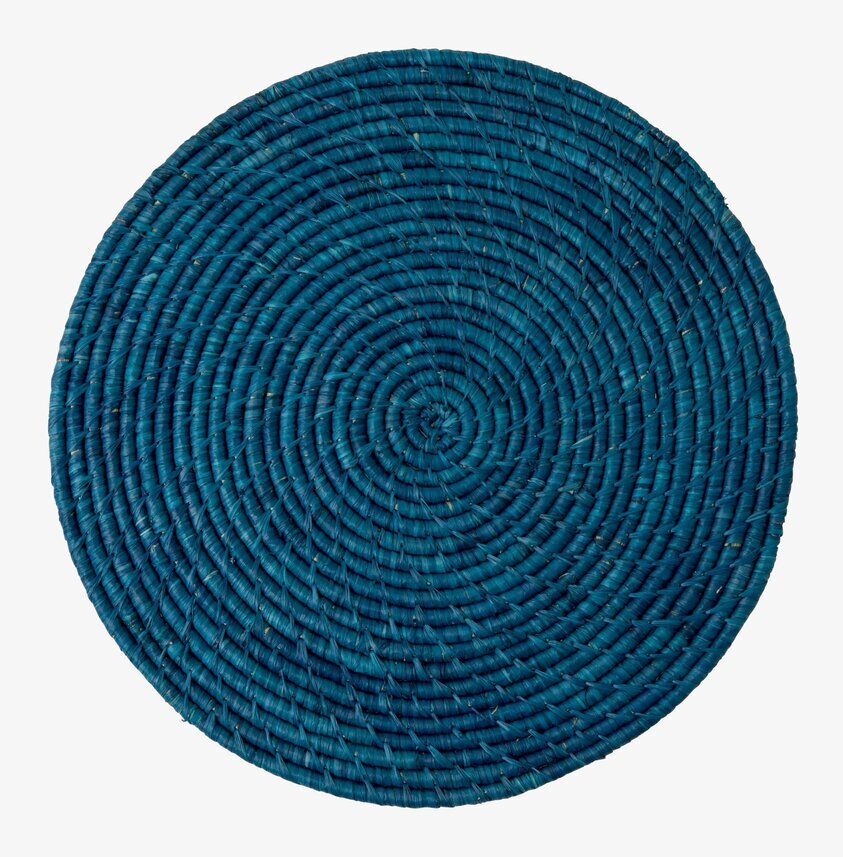 Bordstablett Mörkblå från Rice i flätad, spiralformad design