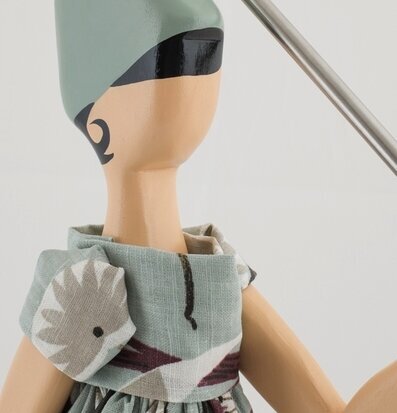 Bordslampa Verenique från Skitso med unik, handgjord design