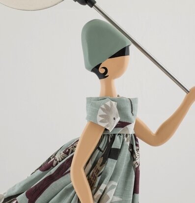 Bordslampa Verenique från Skitso med unik design och charm