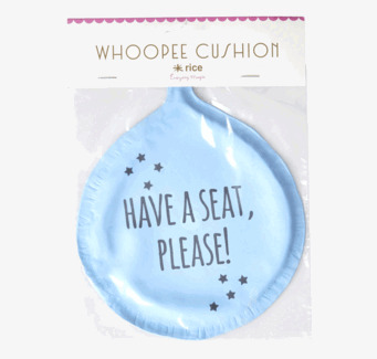 Pruttkudde från Rice med texten Have a seat, please!