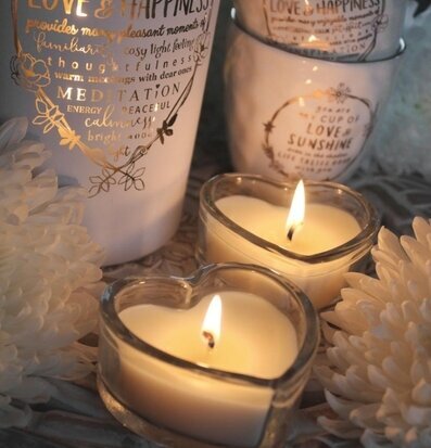Hjärtansljus Love & Happiness från Majas Cottage i hemtrevlig miljö