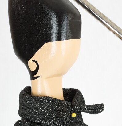 Bordslampa Nineta från Skitso med unik och kreativ design