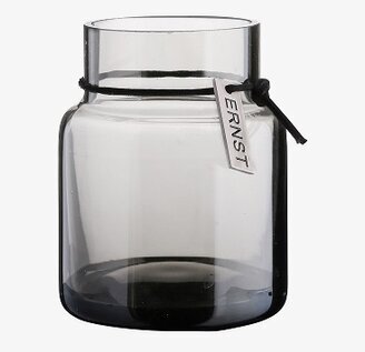 Värmeljuslykta Rökgrå från Ernst med rökgrått glas och läderrem