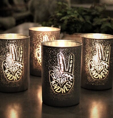 Ljuslykta - Kim 4 Ever från Majas Cottage i en elegant miljö